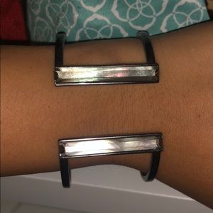 Kendra Scott bracelet
